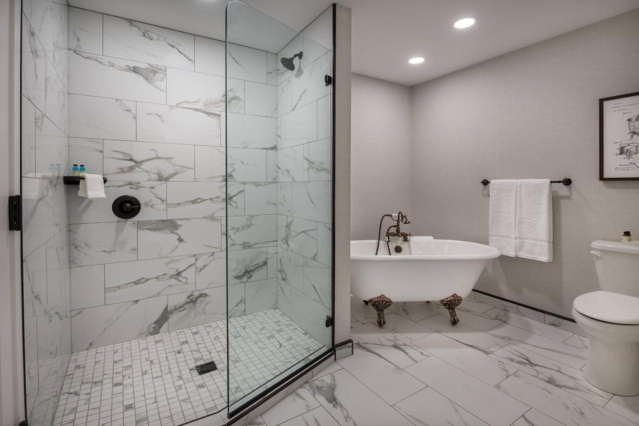 The Wick, Hudson, A Tribute Portfolio Hotel Экстерьер фото
